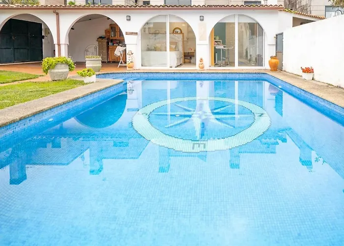 Cova Dos Frei Apartmán *